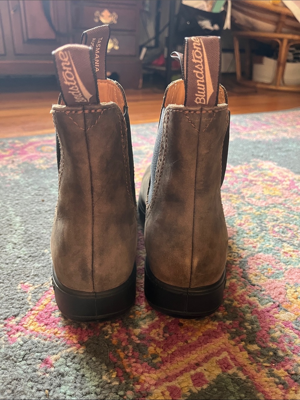 Blundstone Women's Originals Chelsea Boot #1351 - Picture 6 of 9